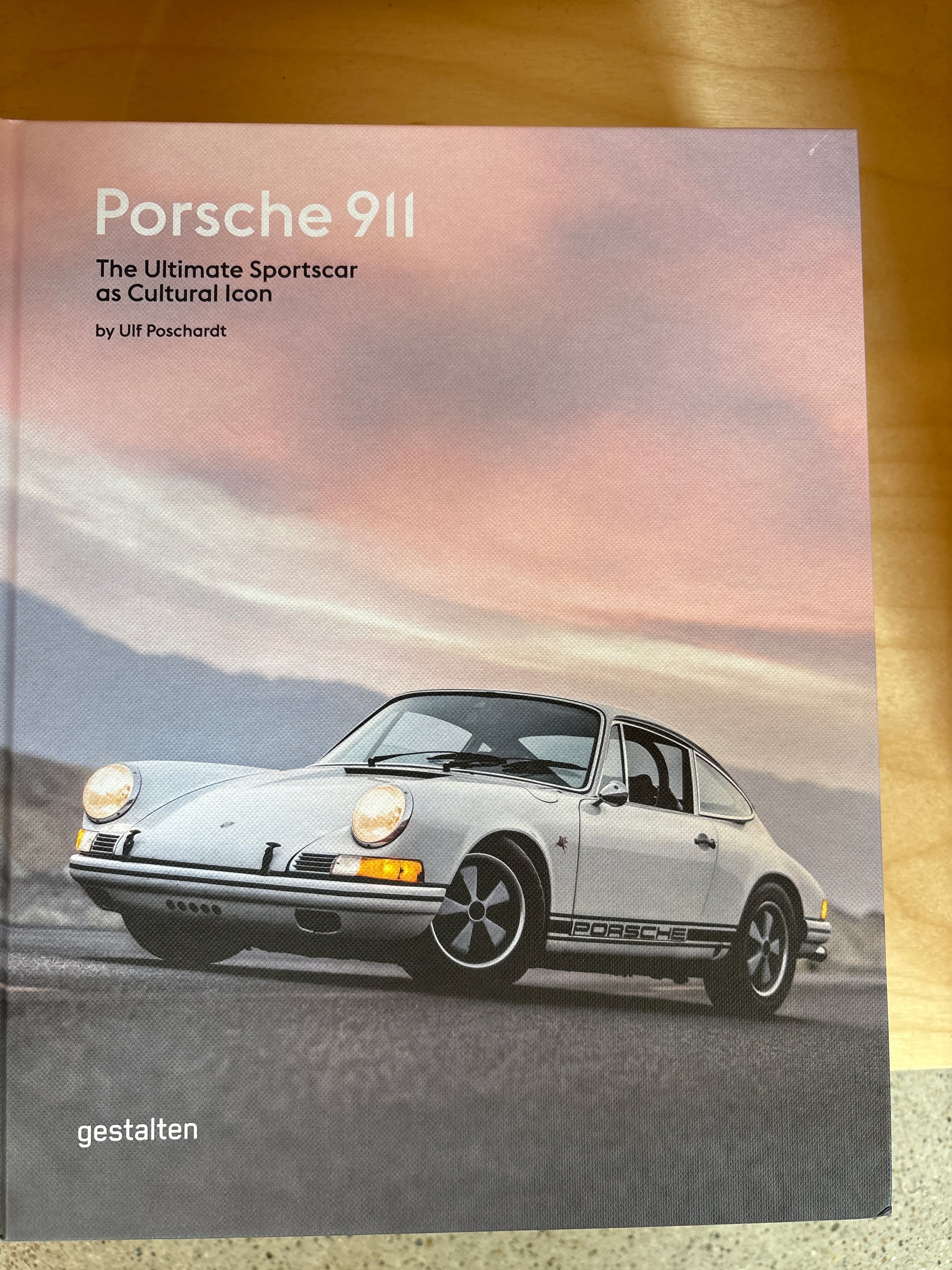 Porsche 911: The Ultimate Sportscar as cultural Icon